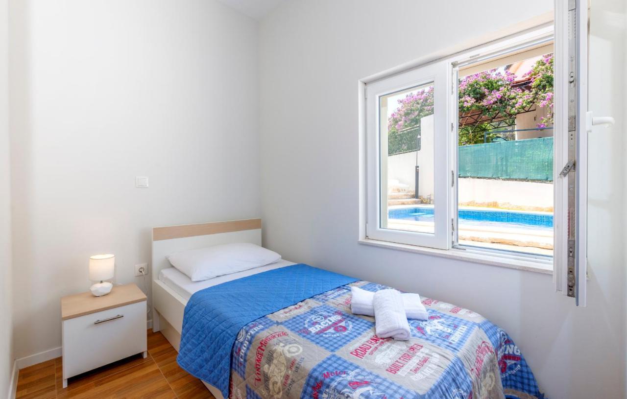 Apartments Listes ميلنا المظهر الخارجي الصورة